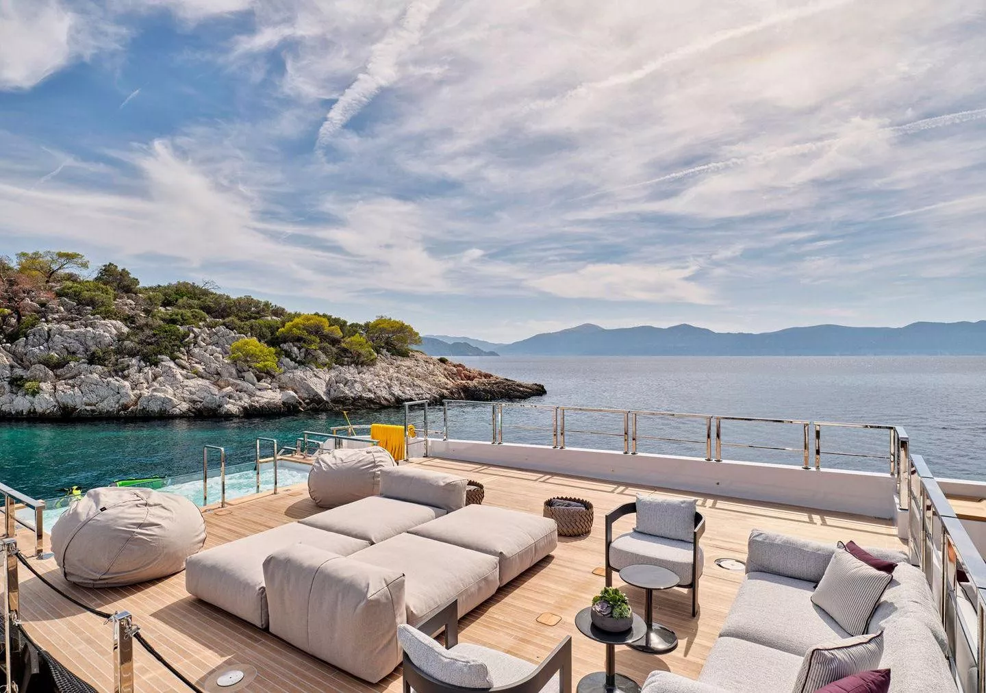 https://dev-api.arconyachts.com/storage/36503/conversions/LS43WBtcGqZPU1hiZwzcuci6uLi4T91KQTvTNU57-optimize.webp
