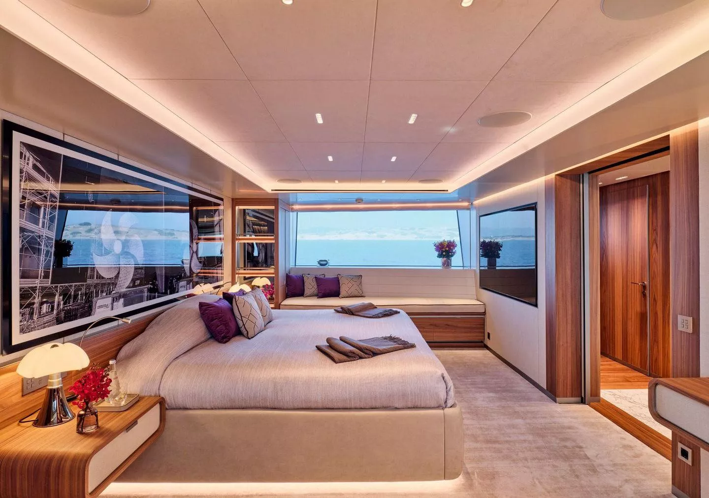 https://dev-api.arconyachts.com/storage/36515/conversions/jUw15lPtYdg7ggF9gSnv0gu4asoFzMVtCJrRa7bl-optimize.webp