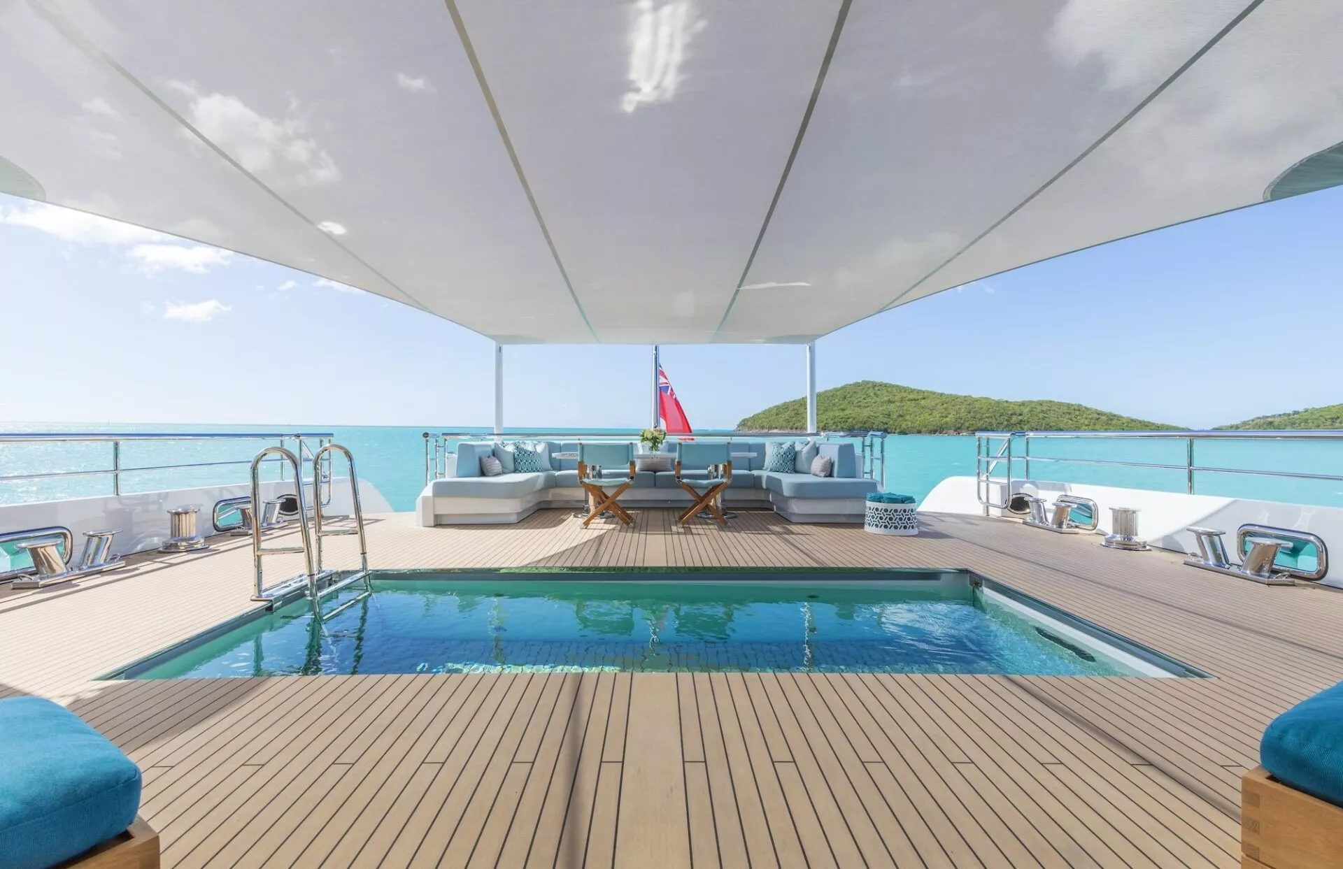 https://dev-api.arconyachts.com/storage/36554/conversions/KuCa16tmbNLnJiNSqgTmLc8oKI4S6iJOiu2uUX1T-optimize.webp