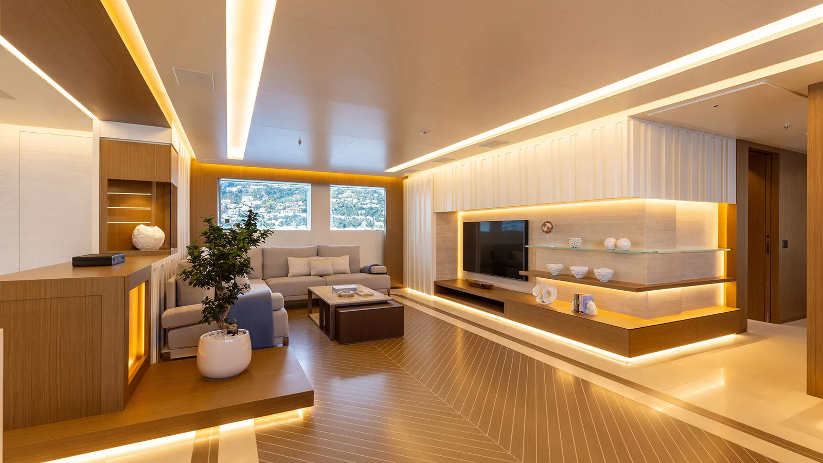 https://dev-api.arconyachts.com/storage/36813/conversions/sPzpe1TIrChbfFjXLMXRdpaQOb4Z0ImSjmTPAteY-optimize.webp