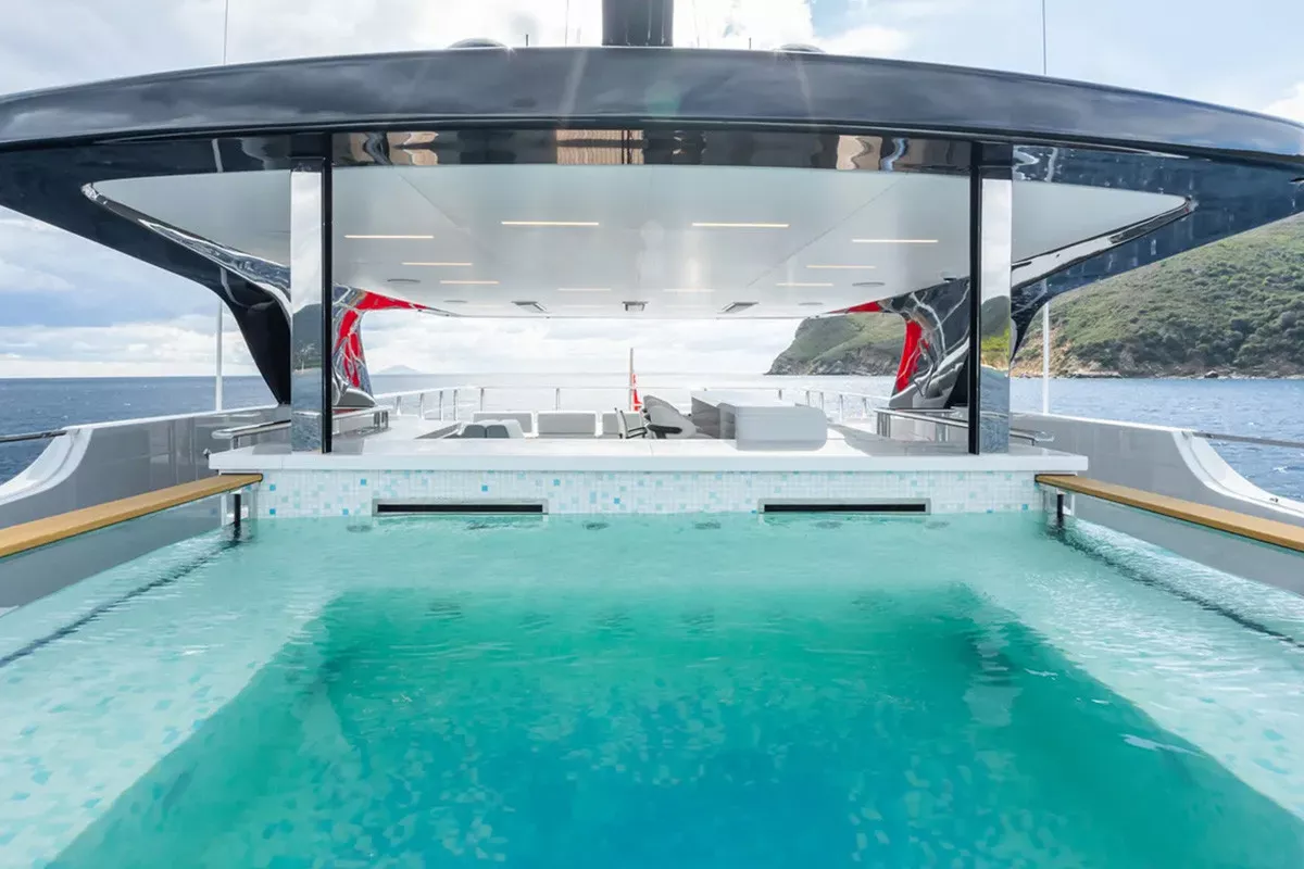https://dev-api.arconyachts.com/storage/36979/conversions/jw5MIDCKFe4QS9bN0ACvFngFr7Qwr50scZE6Wcia-optimize.webp