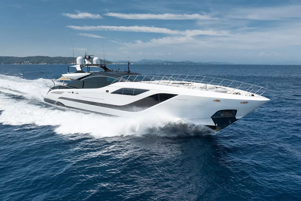 MANGUSTA 165 REV