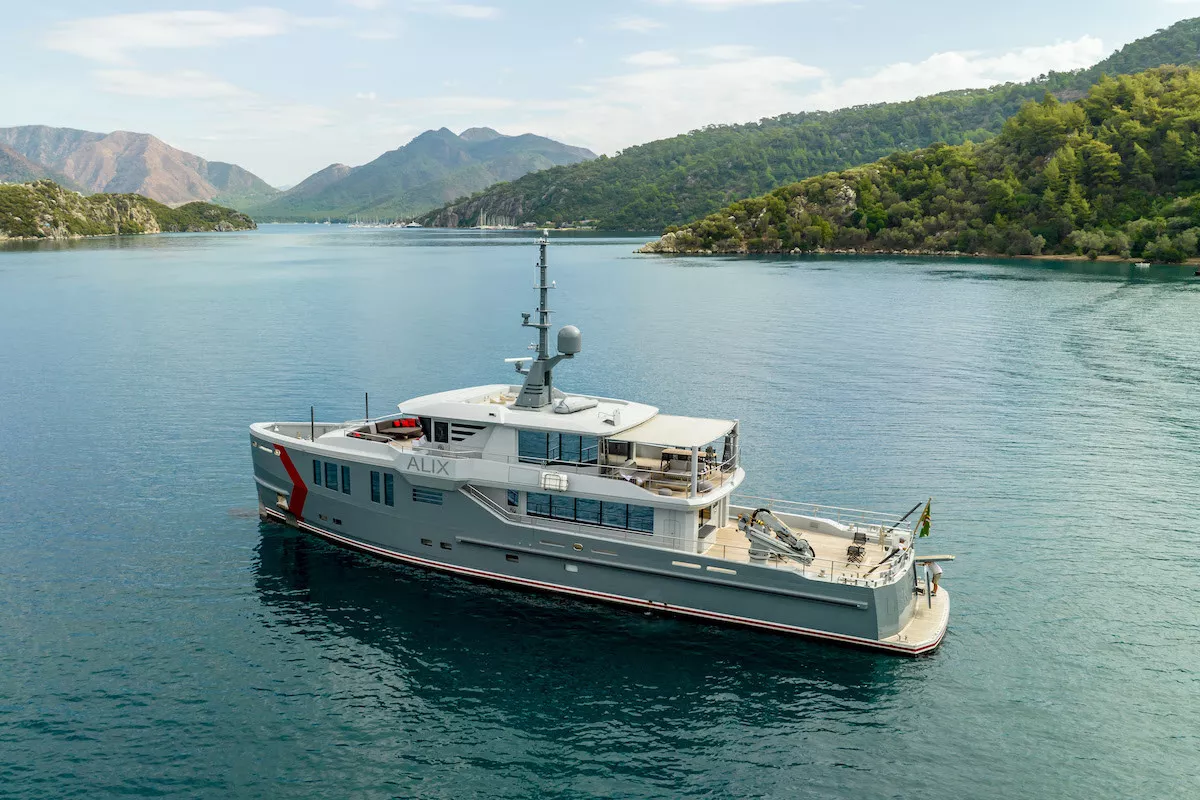 https://dev-api.arconyachts.com/storage/36997/conversions/fMN6B4mmrSg9kL5VChLb3XyUgtPOSGVnQcQ0XRkE-optimize.webp