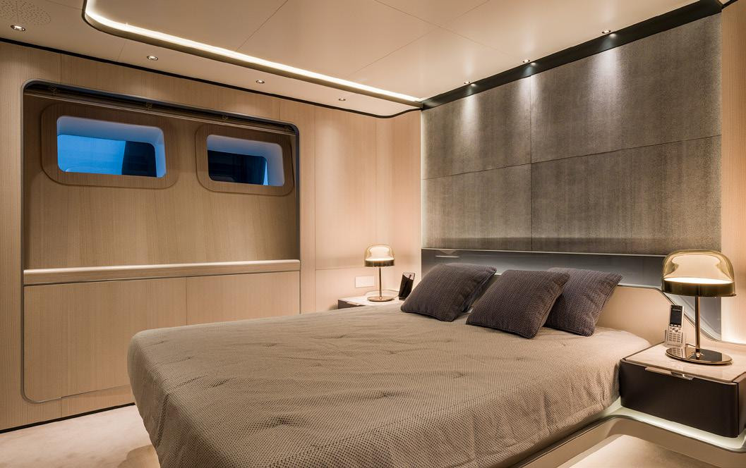 https://dev-api.arconyachts.com/storage/37020/conversions/Fnx5V6hTpVGjwxQGi3ZL02mhabc0blqwwo3ZCbzg-optimize.jpg