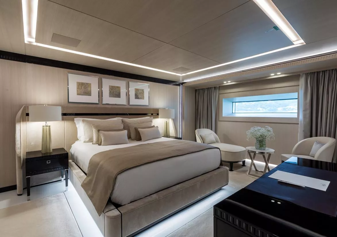 https://dev-api.arconyachts.com/storage/37106/conversions/y08AB1oo5Nz0ndJLKlhwIoBPDJjHD5k38bCKCbND-optimize.webp