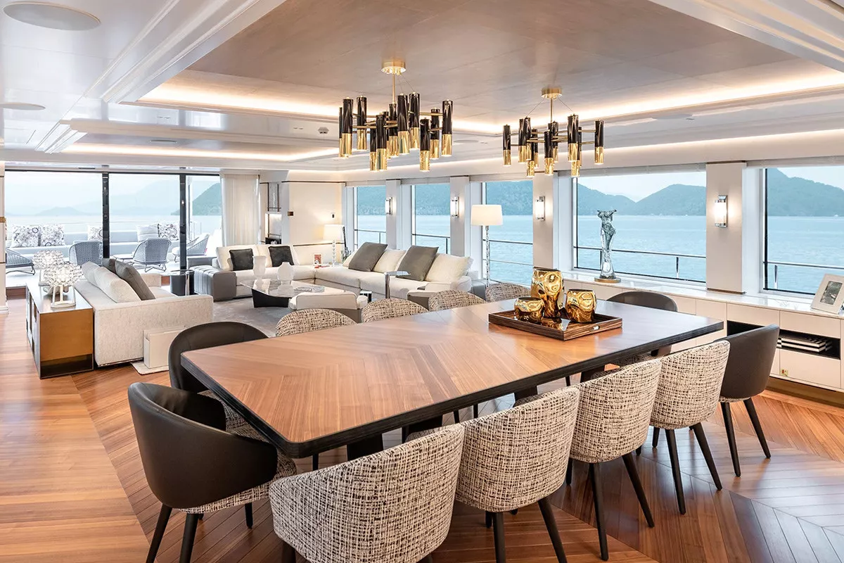 https://dev-api.arconyachts.com/storage/37133/conversions/RrmSDpOQ7IiWldZYMLSmh0siH8ghfSrwG8EyJIK6-optimize.webp