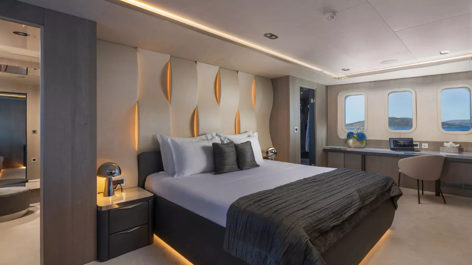 https://dev-api.arconyachts.com/storage/37234/conversions/HYyOmbOkB2Qbk9uO3J7Ytu5wXtgqDrpzRUlr8zVK-optimize.webp