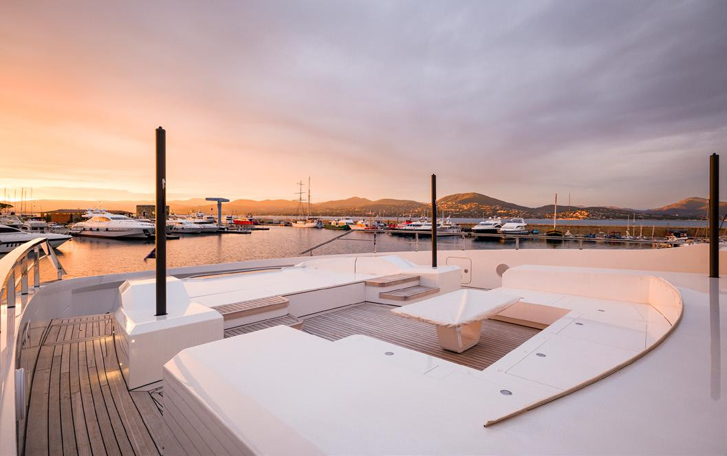 https://dev-api.arconyachts.com/storage/37333/conversions/KYT9RPiup0r63BSV9CUgUApCLD16a9d9uTnZZXuZ-optimize.jpg
