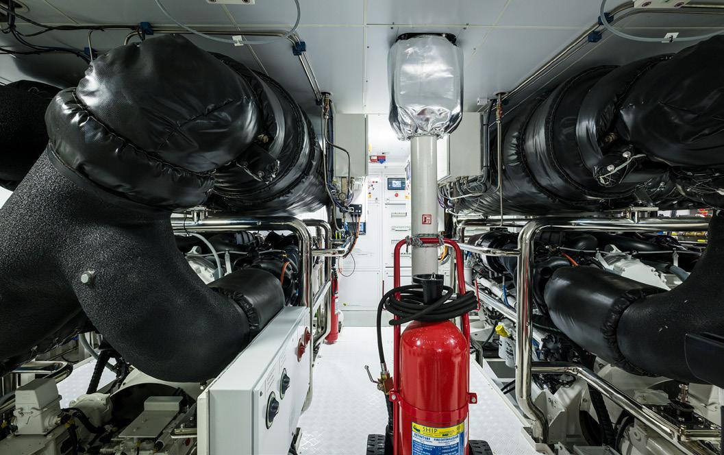 https://dev-api.arconyachts.com/storage/37357/conversions/TEoMjbNdKKIEmC3tkQnUa3YCIs4uPsH3y4ukznOP-optimize.jpg