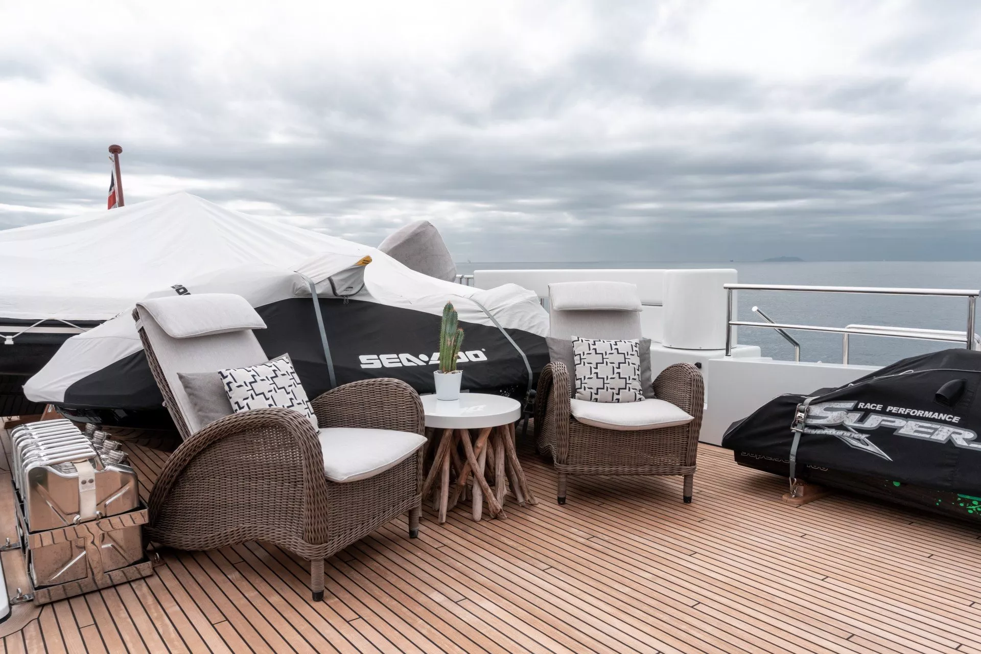 https://dev-api.arconyachts.com/storage/media/17434/conversions/455_6686646693-optimize.webp