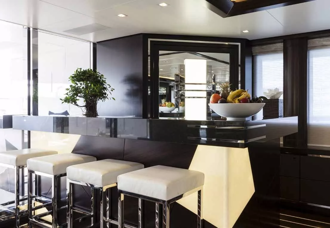 LADY LI 50m Heesen