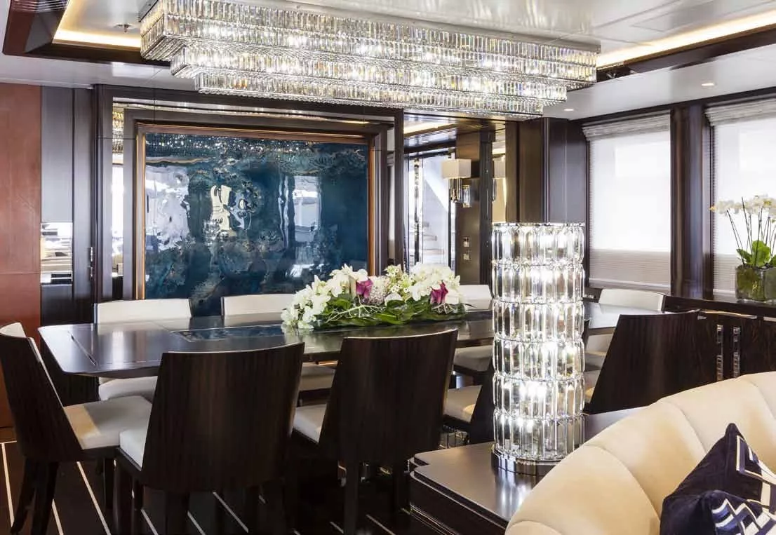 https://dev-api.arconyachts.com/storage/media/17561/conversions/654_4614278274-optimize.webp