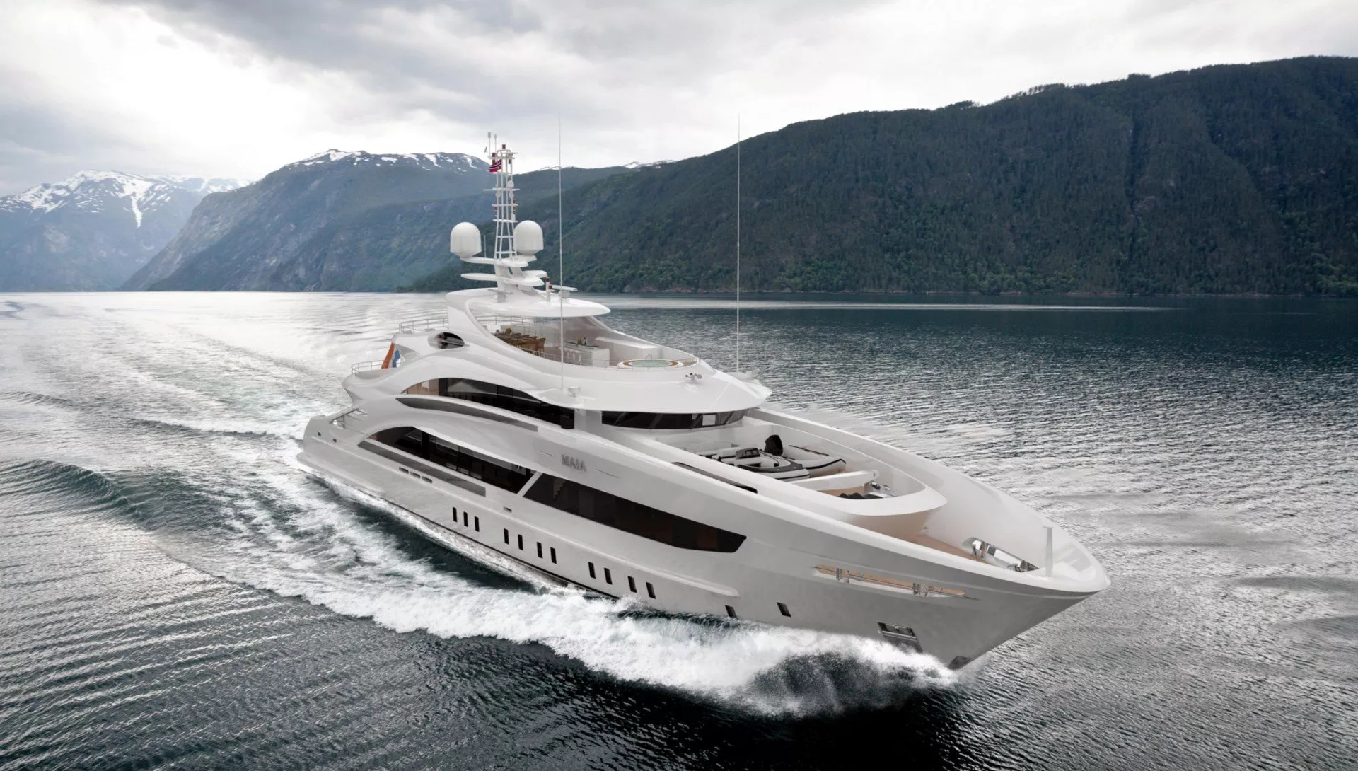 Heesen TRITON 50m