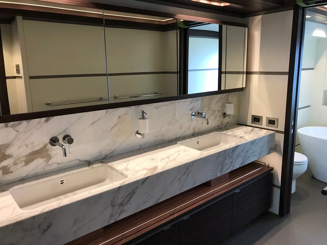 Cantiere Delle Marche Acciaio 123 Astrum