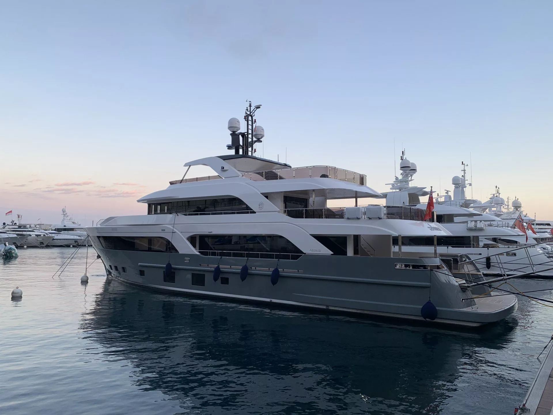 https://dev-api.arconyachts.com/storage/media/17769/conversions/534_0662828412-optimize.webp