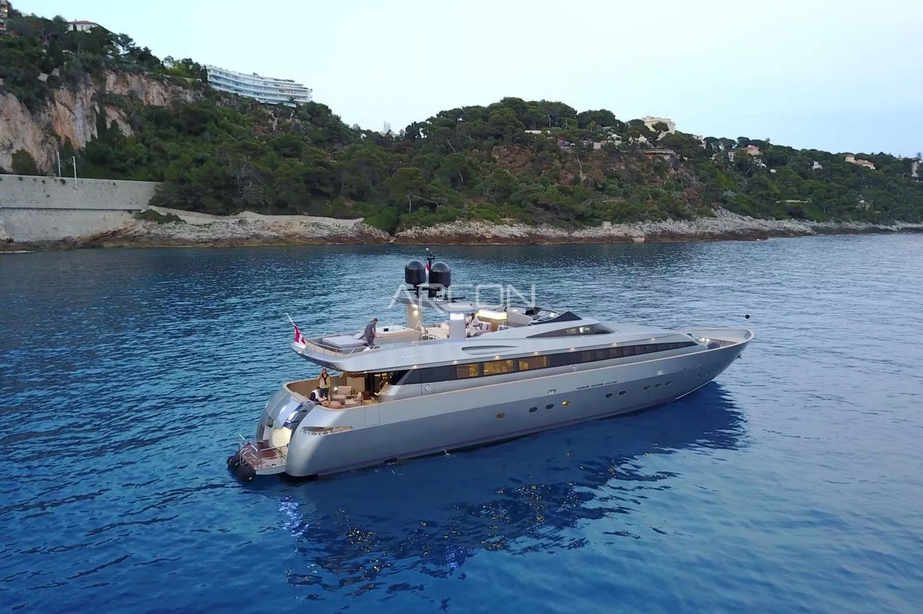 https://dev-api.arconyachts.com/storage/media/18144/conversions/905_2519211415-optimize.webp