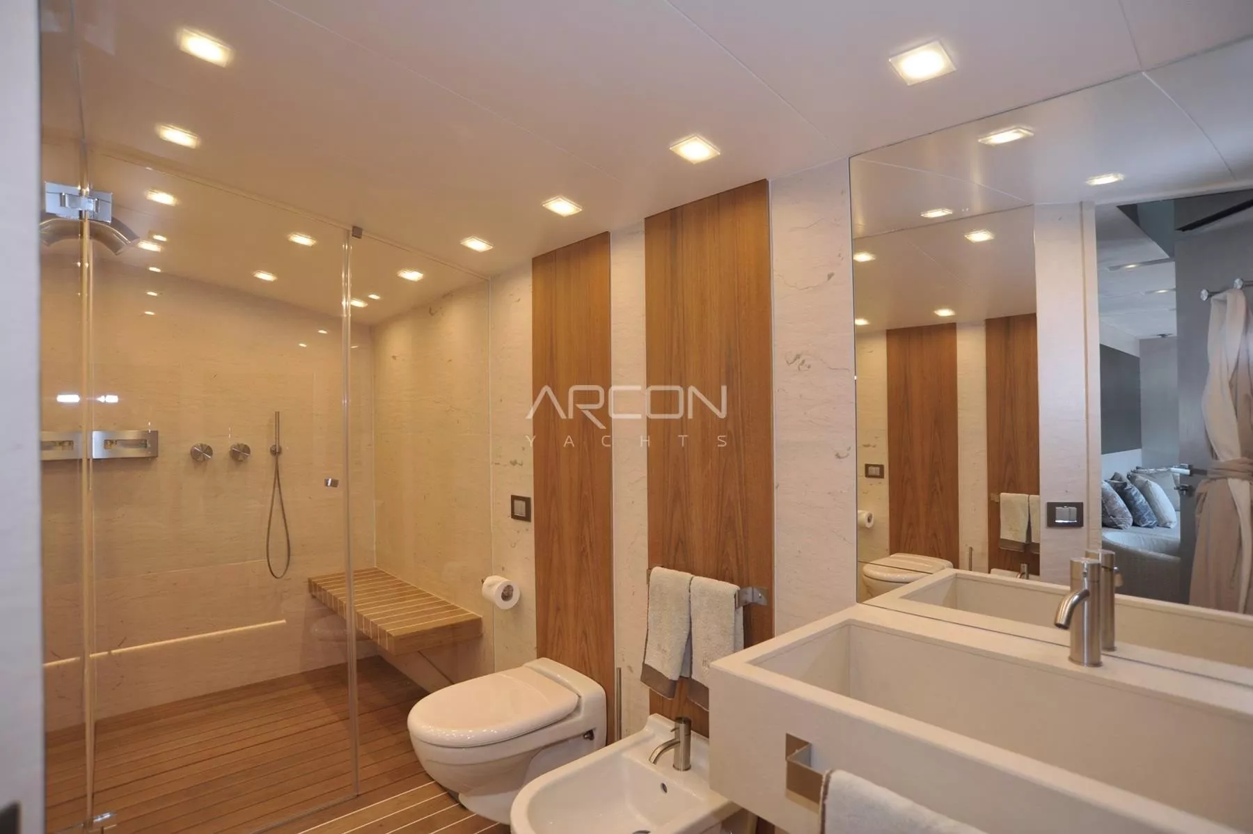 https://dev-api.arconyachts.com/storage/media/18164/conversions/905_2414710944-optimize.webp