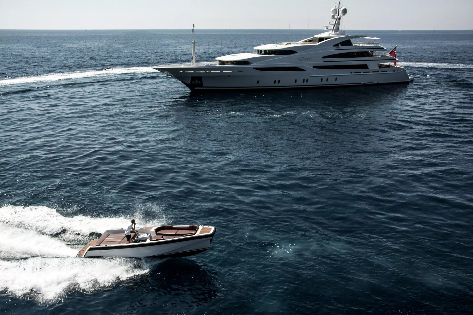 https://dev-api.arconyachts.com/storage/media/18199/conversions/904_6729037537-optimize.webp