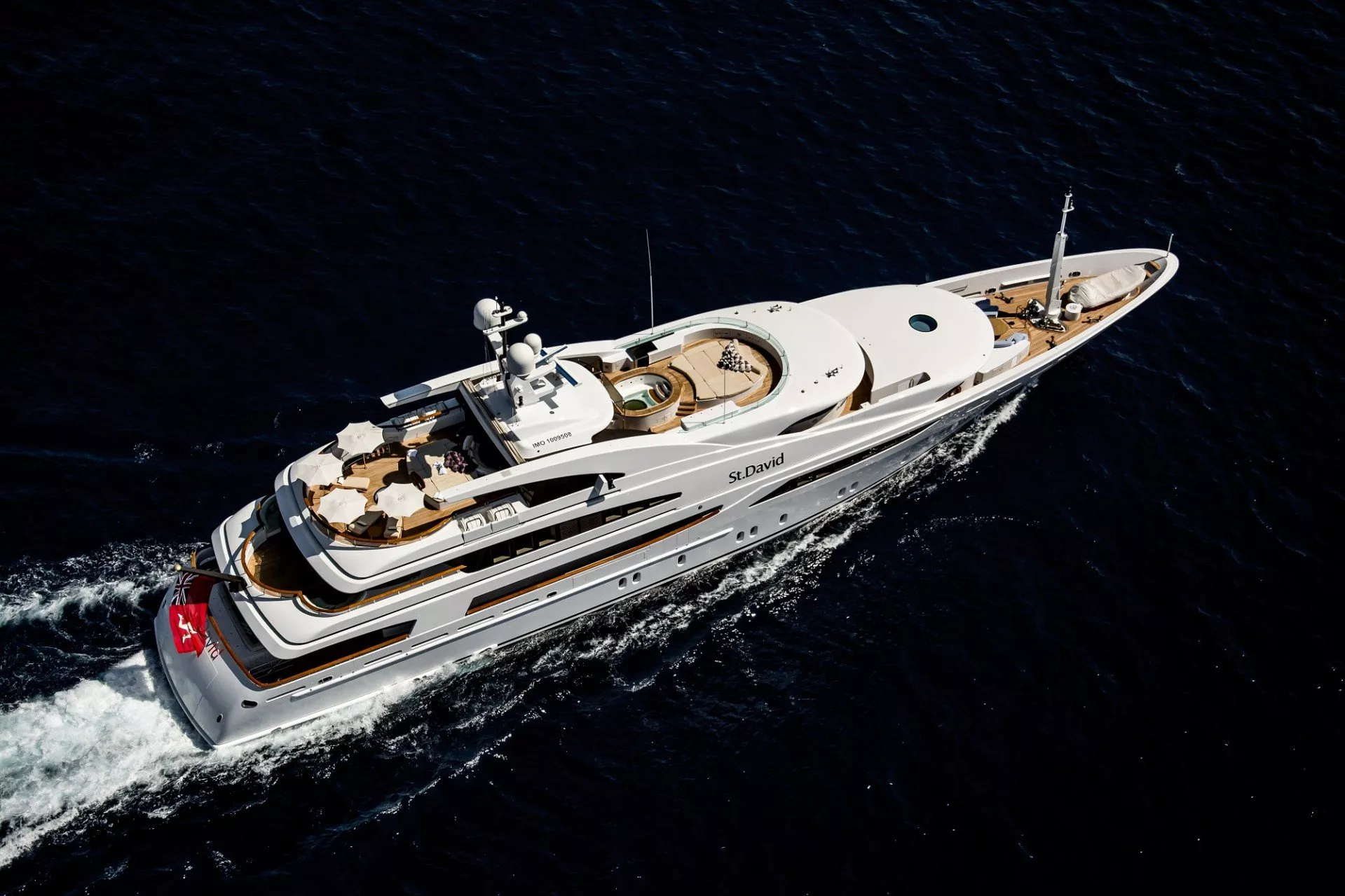 https://dev-api.arconyachts.com/storage/media/18201/conversions/904_2855800825-optimize.webp