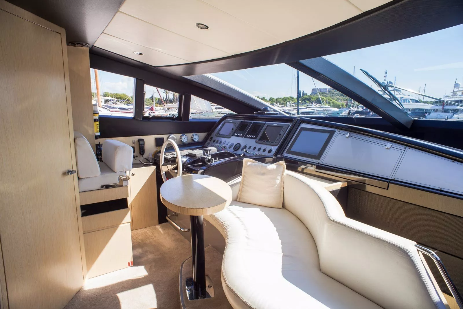 https://dev-api.arconyachts.com/storage/media/18365/conversions/896_1779941901-optimize.webp