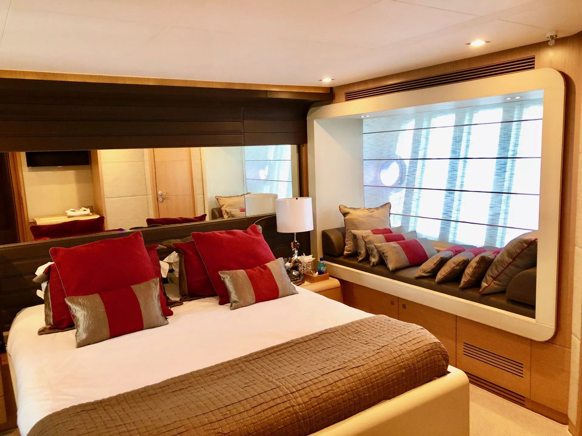 Ferretti JPS