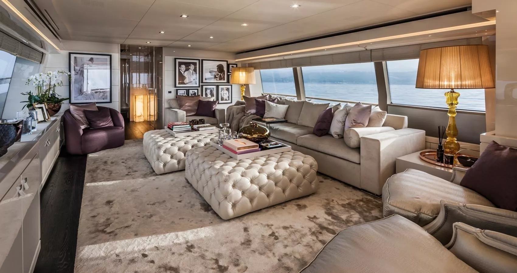 Ferretti YVONNE