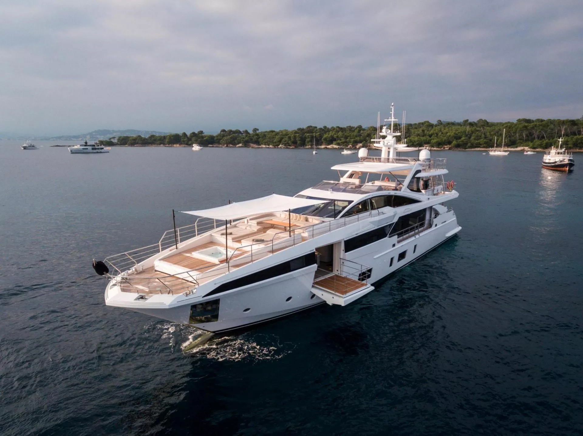 Azimut HEED