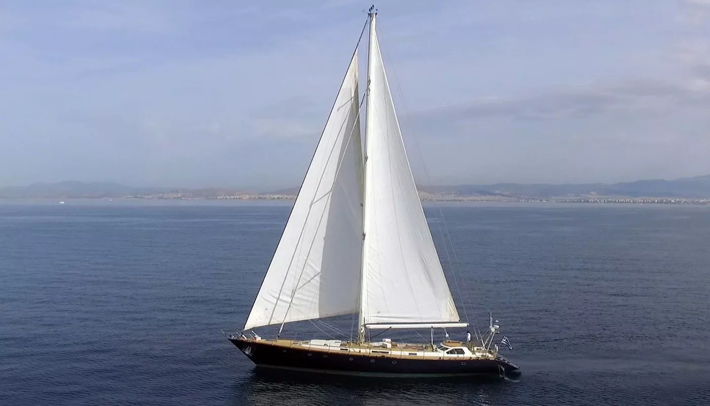 S/Y WIND OF CHANGE