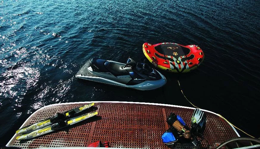 https://dev-api.arconyachts.com/storage/media/19080/conversions/866_8929139440-optimize.webp