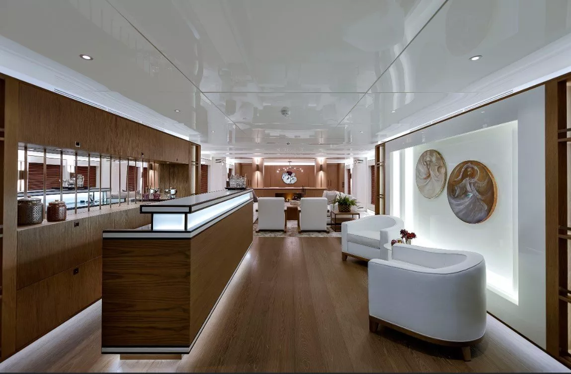 https://dev-api.arconyachts.com/storage/media/19292/conversions/860_3021800480-optimize.webp
