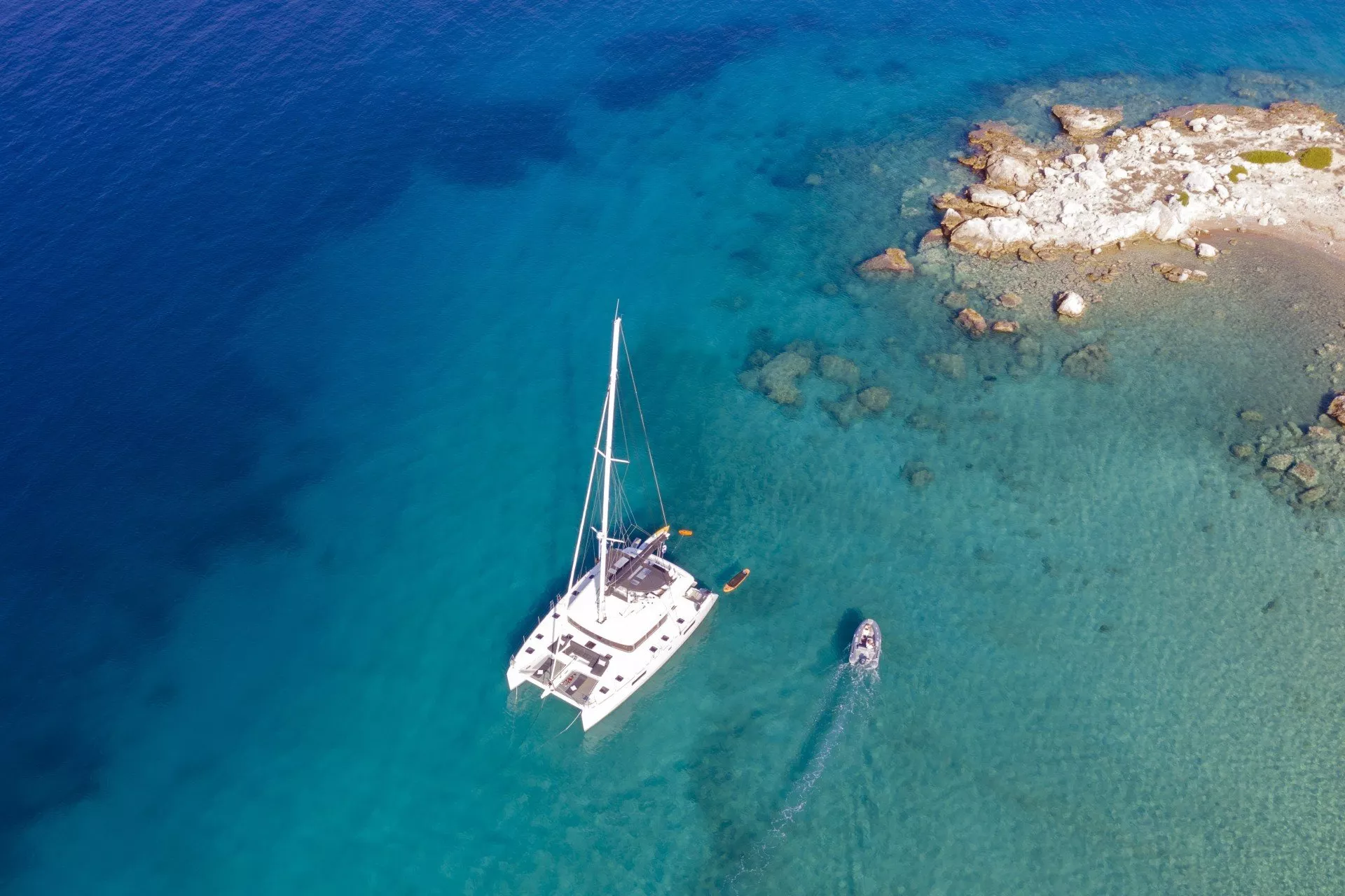 https://dev-api.arconyachts.com/storage/media/19467/conversions/853_5145590995-optimize.webp