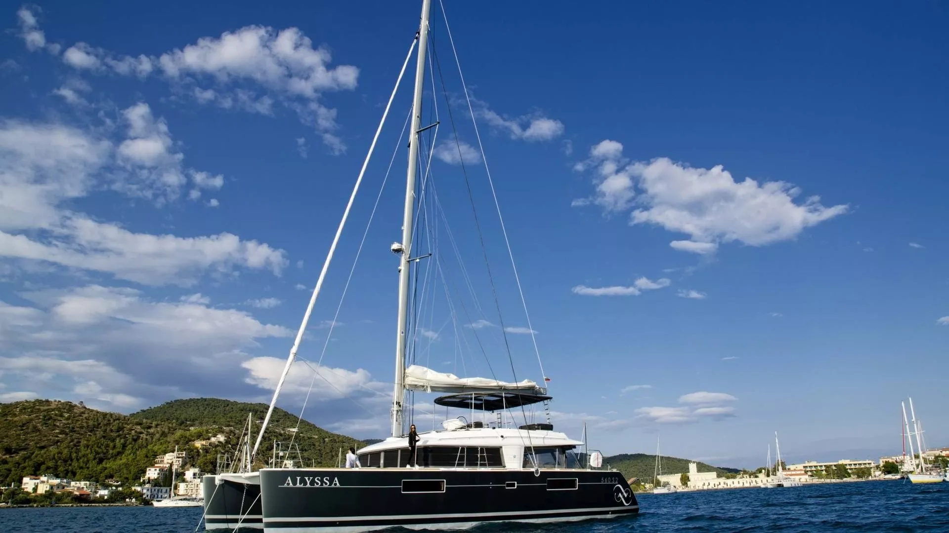 https://dev-api.arconyachts.com/storage/media/19587/conversions/851_7482874385-optimize.webp