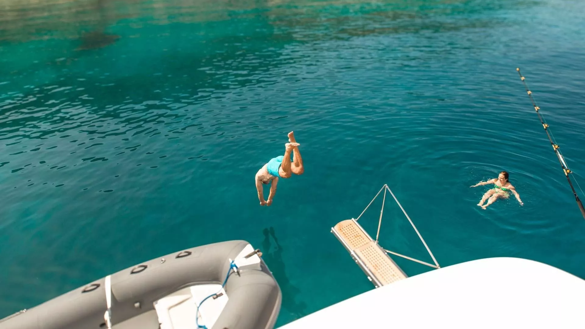 https://dev-api.arconyachts.com/storage/media/19600/conversions/851_7253277701-optimize.webp