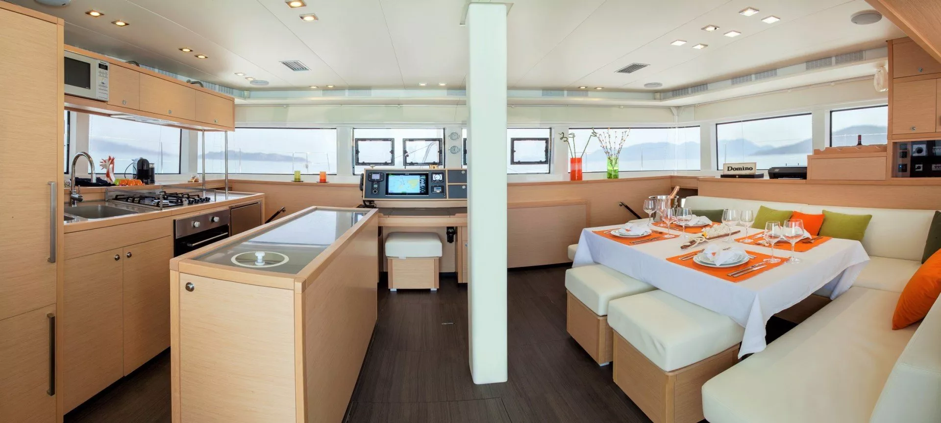 https://dev-api.arconyachts.com/storage/media/19792/conversions/844_0093494099-optimize.webp