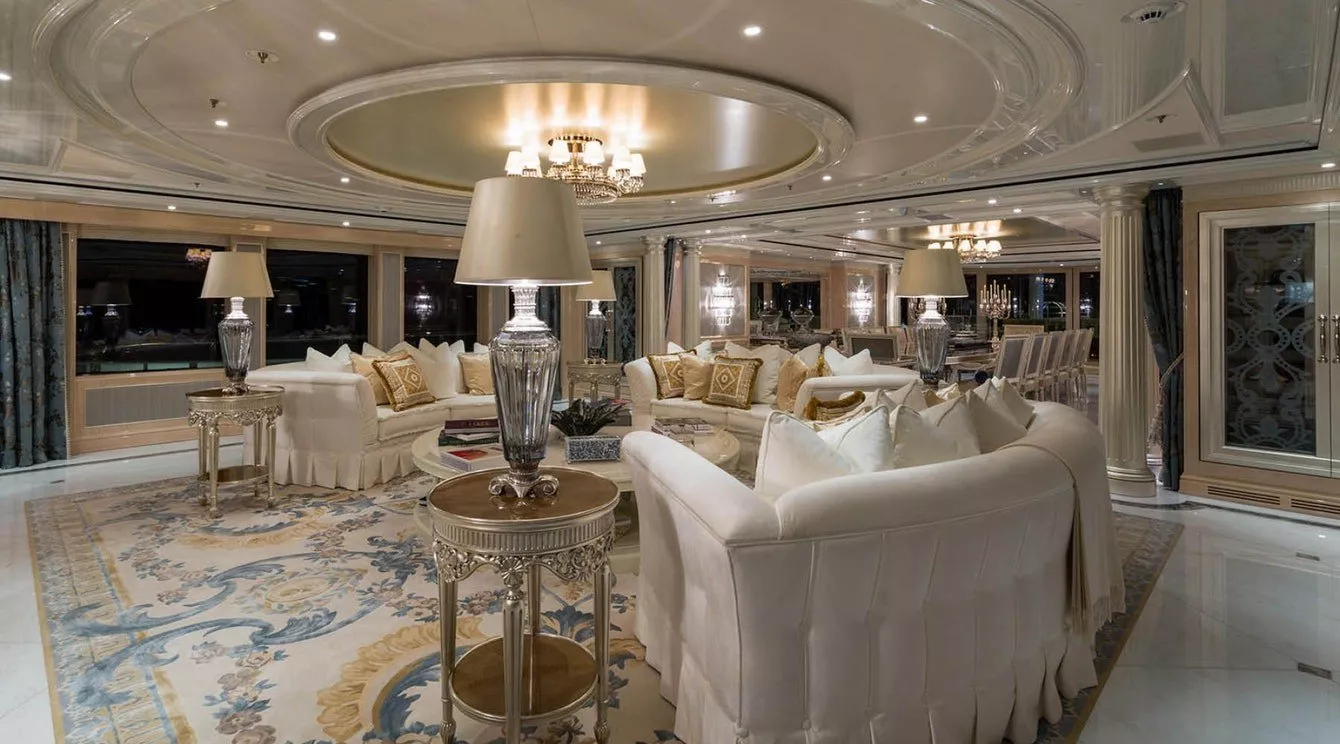 https://dev-api.arconyachts.com/storage/media/19913/conversions/839_0862154420-optimize.webp