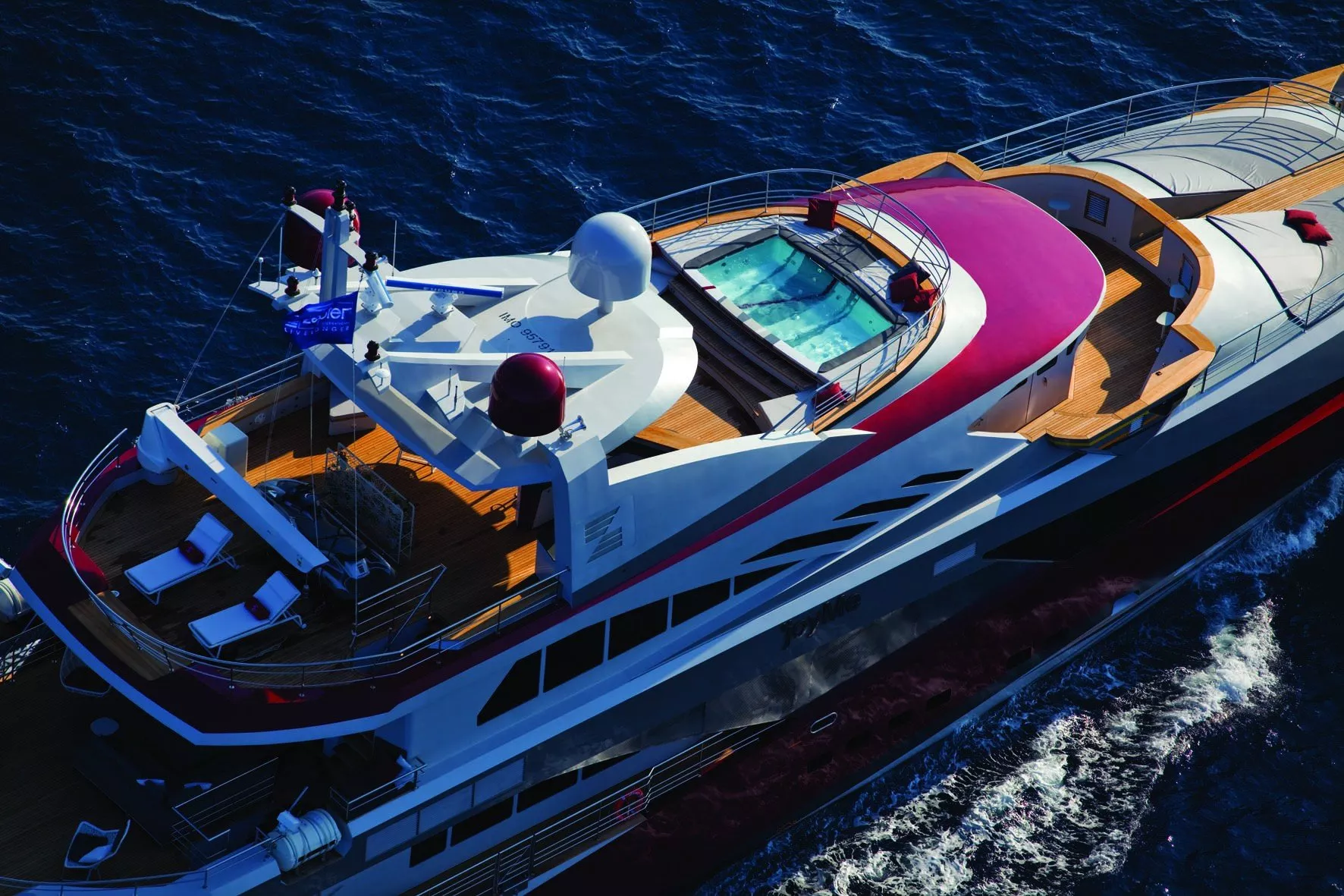 https://dev-api.arconyachts.com/storage/media/20079/conversions/834_5581868677-optimize.webp