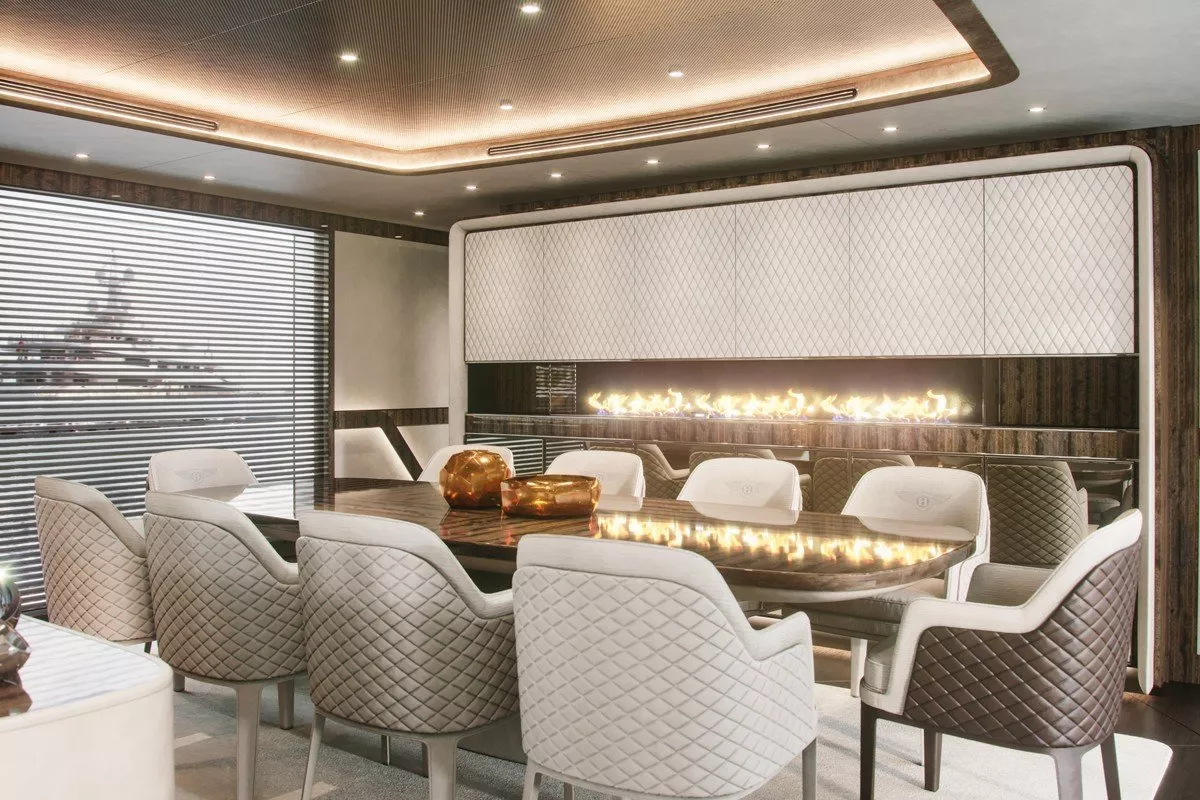 https://dev-api.arconyachts.com/storage/media/20149/conversions/626_7561445527-optimize.webp