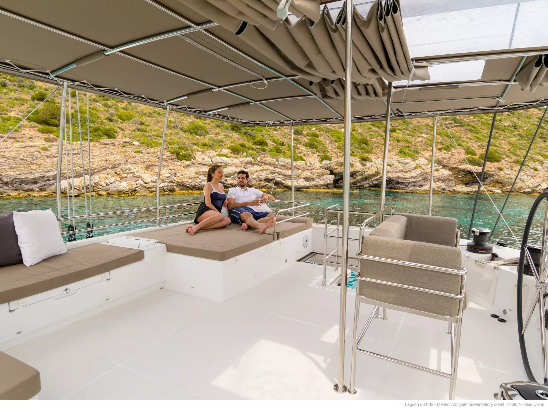 https://dev-api.arconyachts.com/storage/media/20174/conversions/830_3379148026-optimize.webp