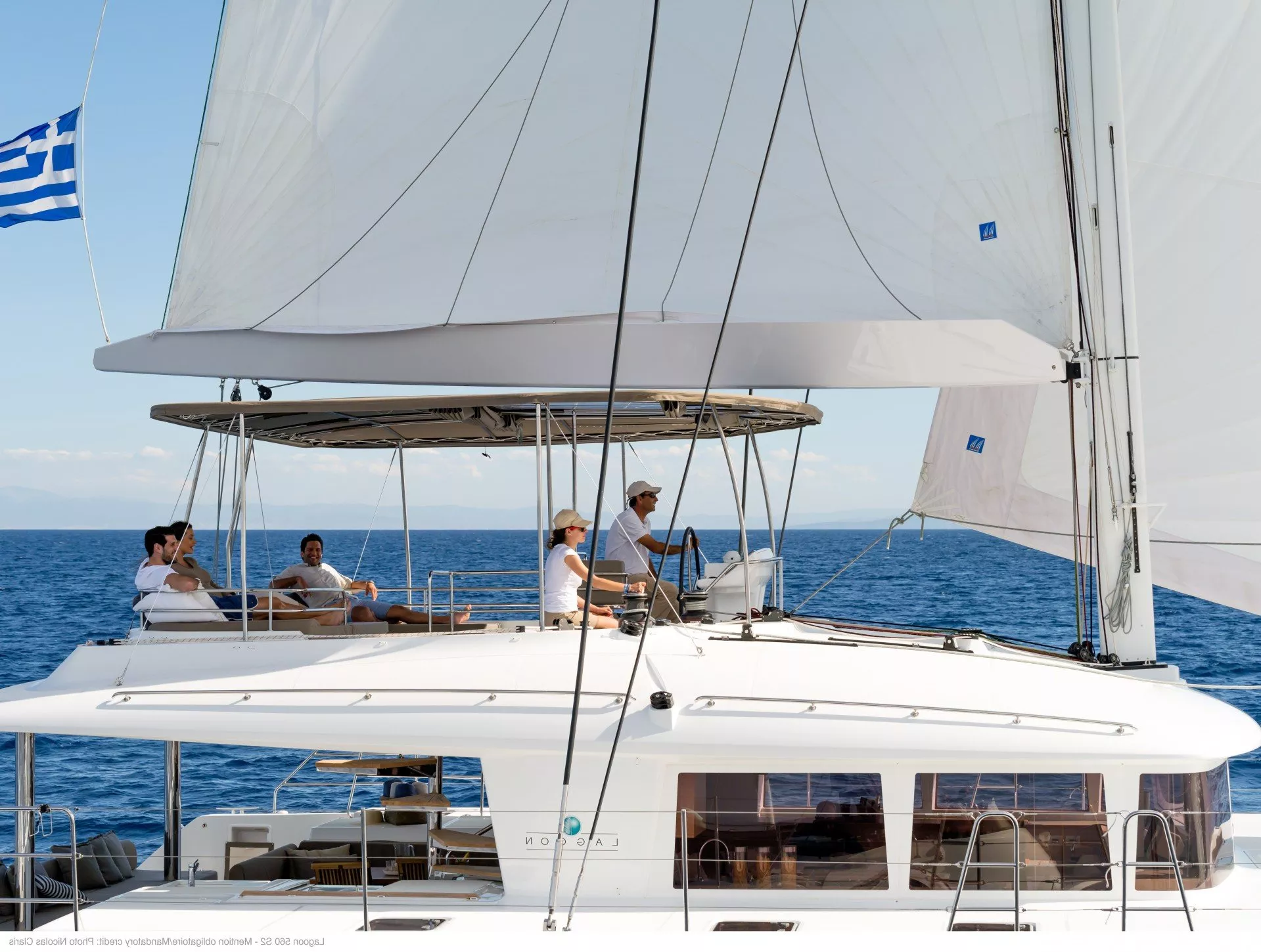 https://dev-api.arconyachts.com/storage/media/20179/conversions/830_5792690403-optimize.webp