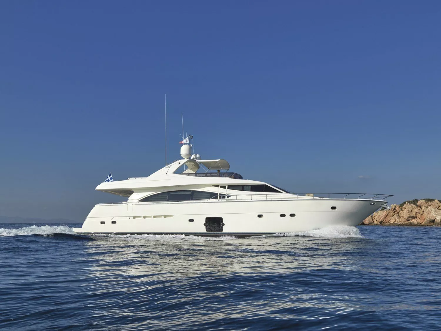 Ferretti JULIE M