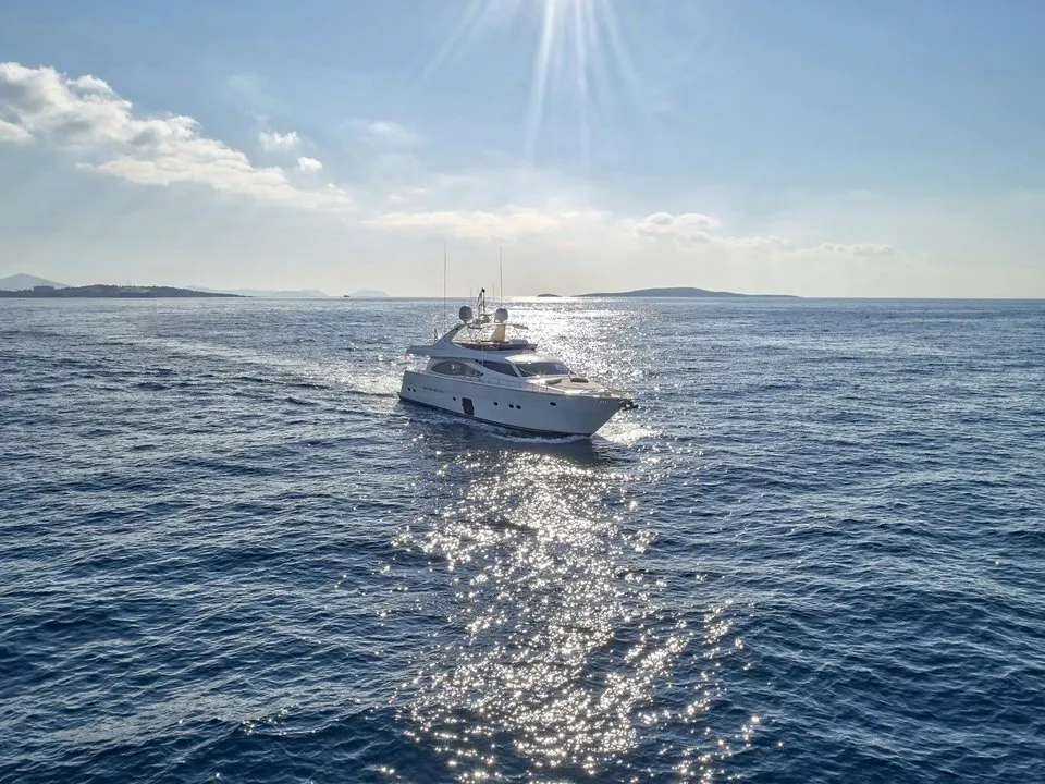 Ferretti JULIE M