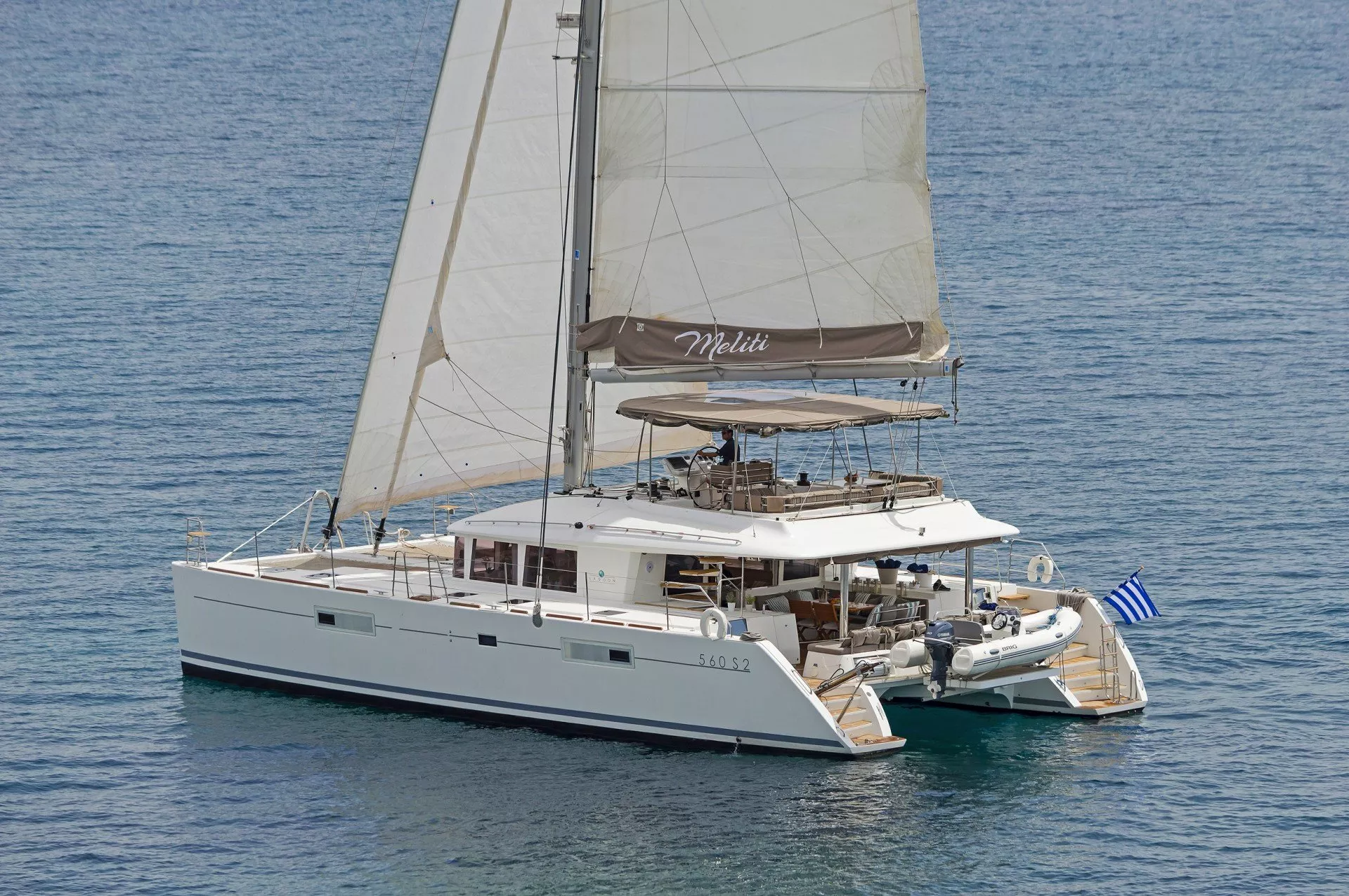 https://dev-api.arconyachts.com/storage/media/20265/conversions/827_0027113214-optimize.webp