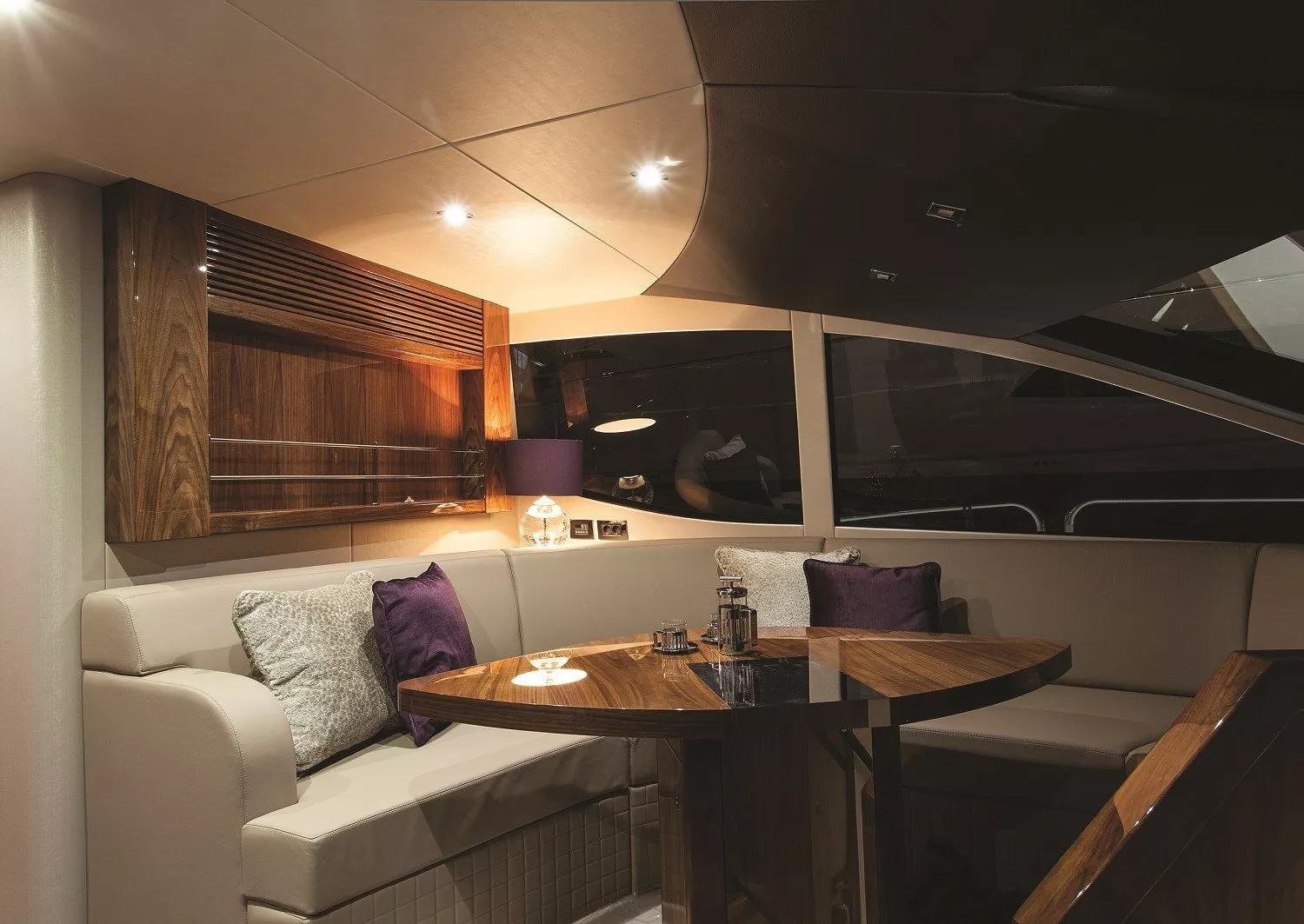 https://dev-api.arconyachts.com/storage/media/20583/conversions/811_8695184551-optimize.webp