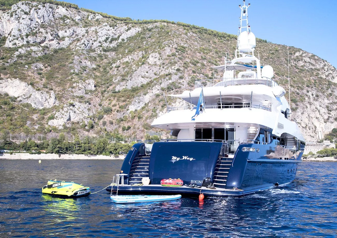 https://dev-api.arconyachts.com/storage/media/20670/conversions/808_9735795594-optimize.webp