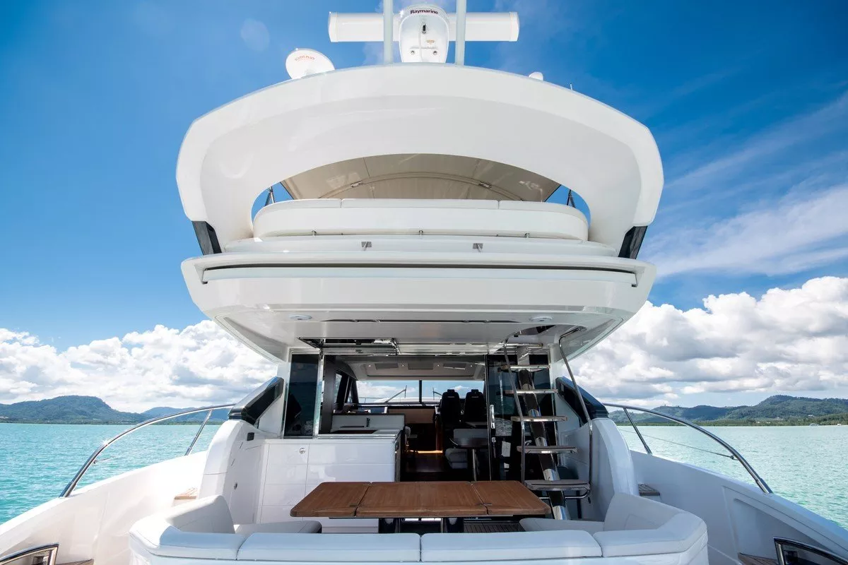 https://dev-api.arconyachts.com/storage/media/20701/conversions/806_1171246540-optimize.webp