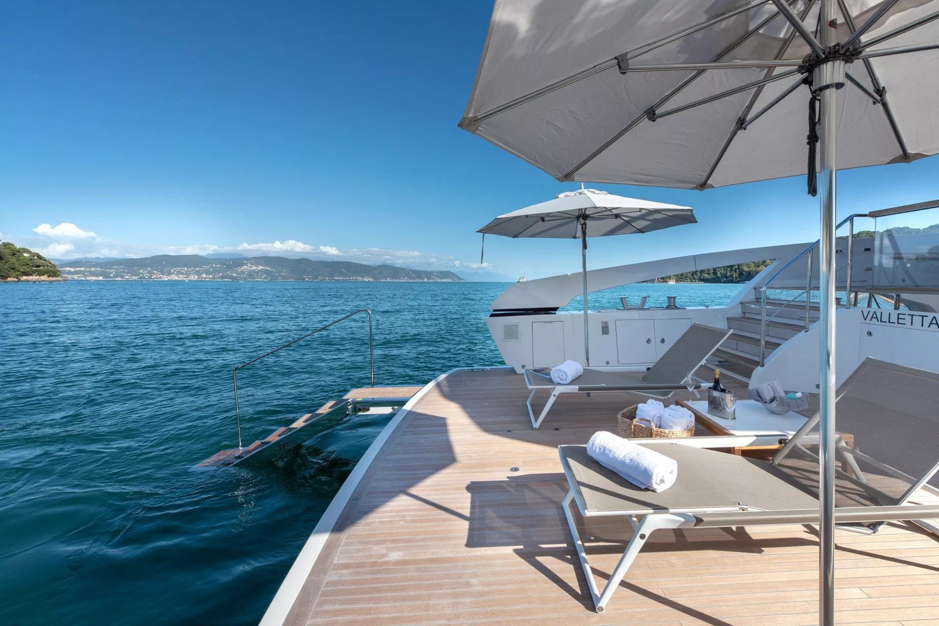 https://dev-api.arconyachts.com/storage/media/20892/conversions/795_1167523223-optimize.webp