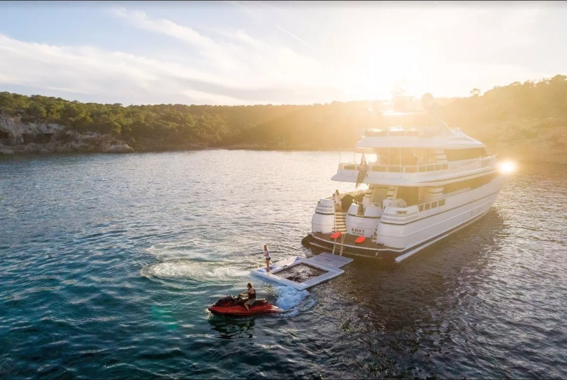https://dev-api.arconyachts.com/storage/media/20986/conversions/791_1193625403-optimize.webp