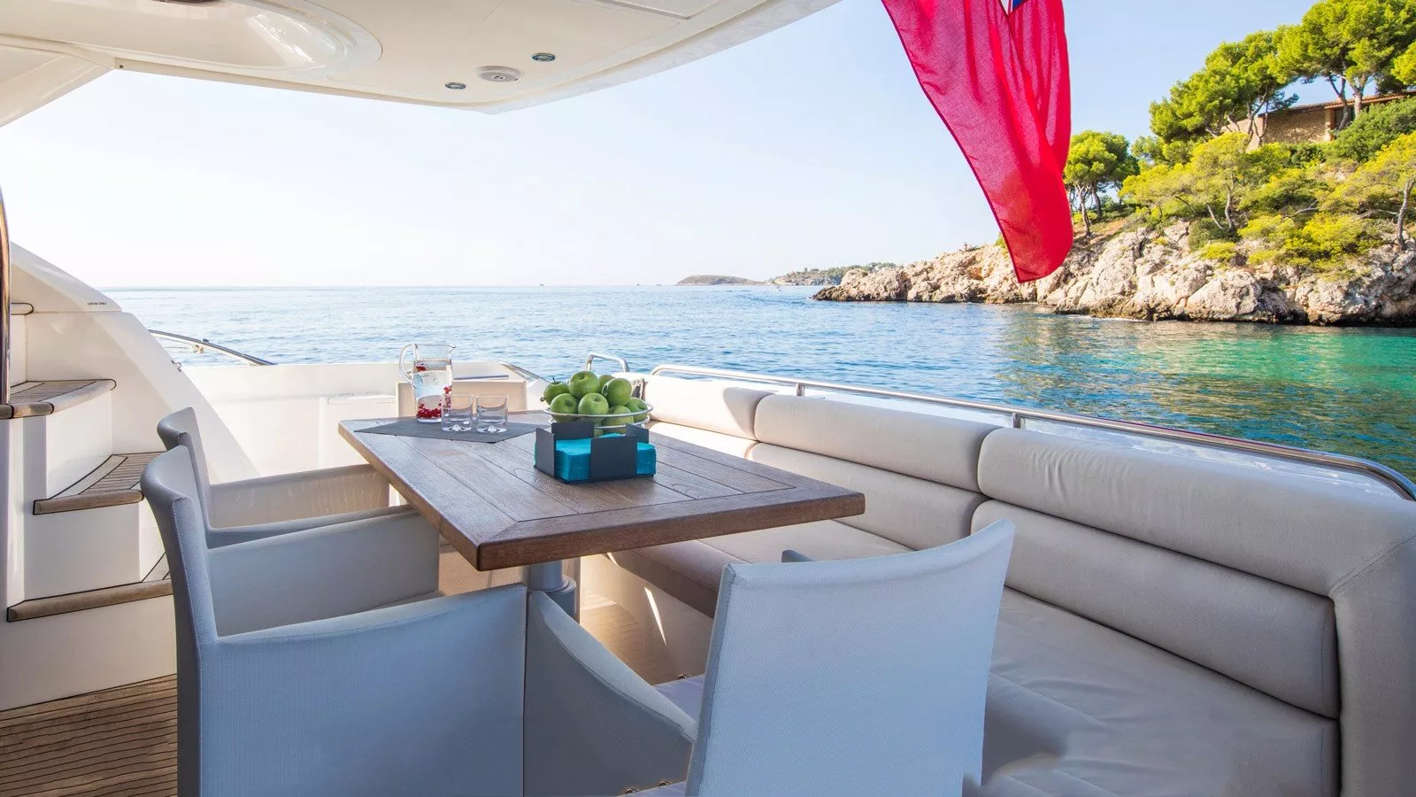 https://dev-api.arconyachts.com/storage/media/21060/conversions/788_8742958458-optimize.webp