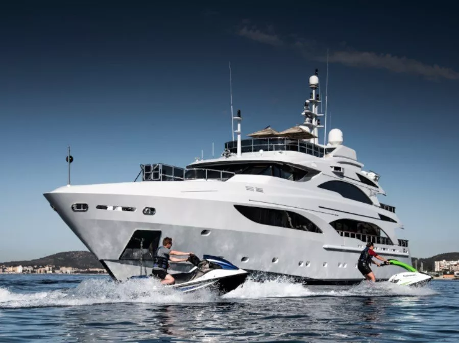 Benetti DIANE