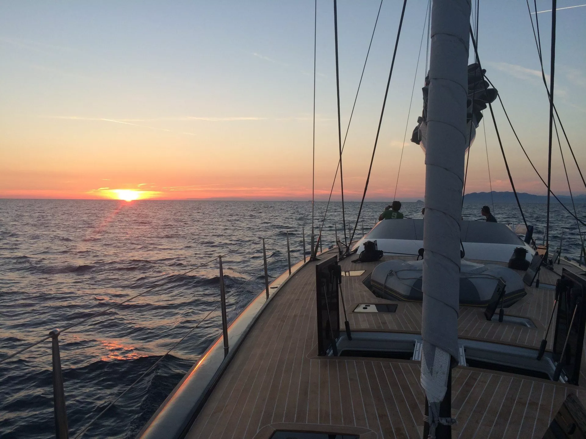 https://dev-api.arconyachts.com/storage/media/21126/conversions/784_3742816850-optimize.webp